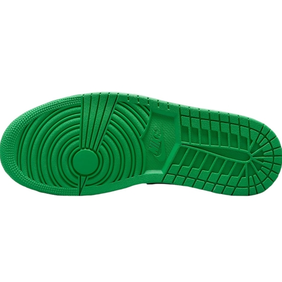 Men's 9.5 Air Jordan 1 Elevate Low Sneakers Black Green and White - Picture 5 of 5